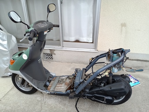 後ろ半分だけ取れた