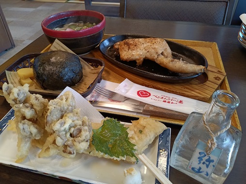 山賊焼＆山賊むすび＆弥山を1合